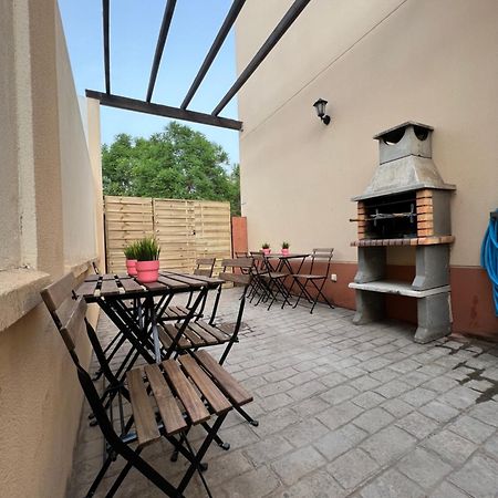 Apartamentos Sevilla Deluxe Rosales Los Rosales  Zewnętrze zdjęcie